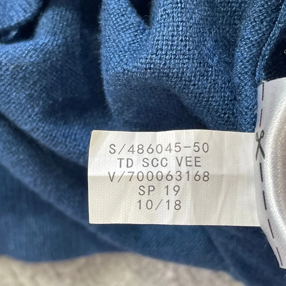 Banana Republic Sweater Mens Medium Blue Luxury Blend Silk Cashmere V Neck